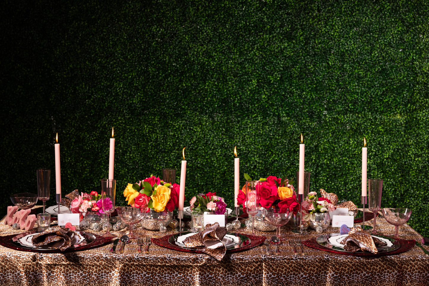 Wild Flirt Tablescape