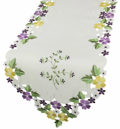 Fancy Flowers Table Runner