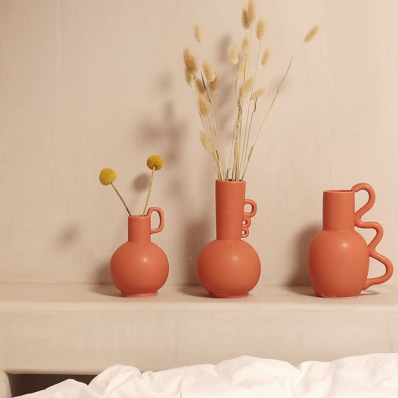 Retro Curvy Vases