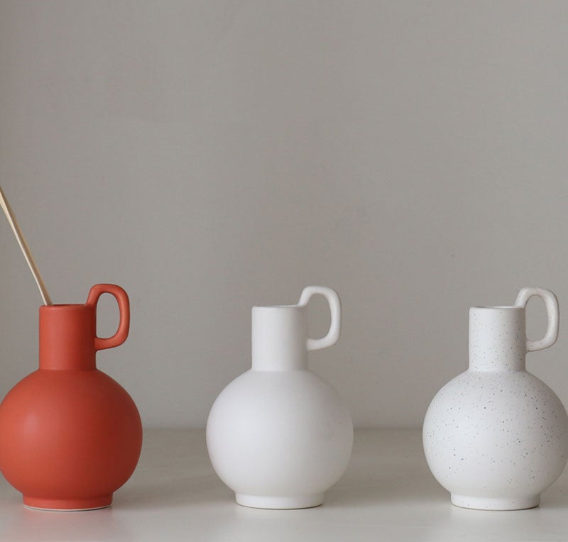 Retro Curvy Vases