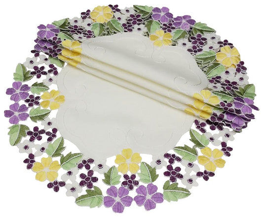 Fancy Flowers Doilies, Set of 4