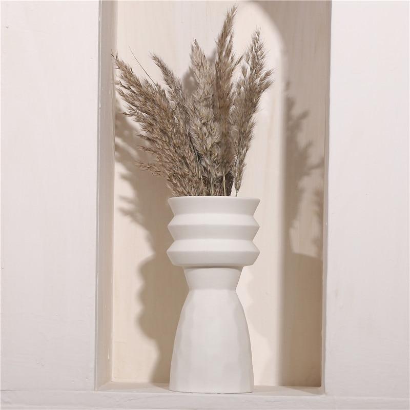 Wavy Vases